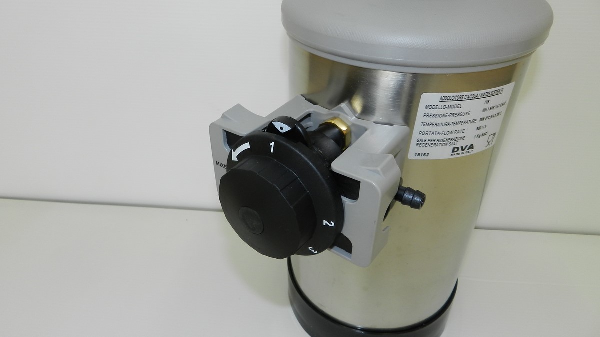 Manual water softener DVA 8Lt - IV Series- IV8